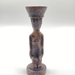 Medinė žvakidė – skulptūra 5x5x16 cm