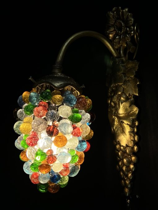 Žalvarinis sieninis šviestuvas su spalvotu stiklu 16x8x26 cm (turime 12 vnt.)