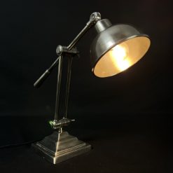 Metalinis stalinis šviestuvas 14x45x39 cm
