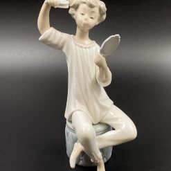 Porcelianinė skulptūra “Moteris” “Lladro” 12x13x21 cm