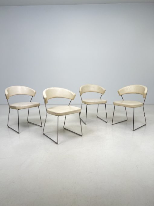 Kėdės su oda “Colligaris” 4 vnt. Komplektas 52x57x75 cm