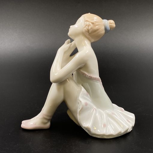 Porcelianinė skulptūra “Balerina” 14x9x15 cm