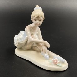 Porcelianinė skulptūra “Balerina” 15x7x12 cm