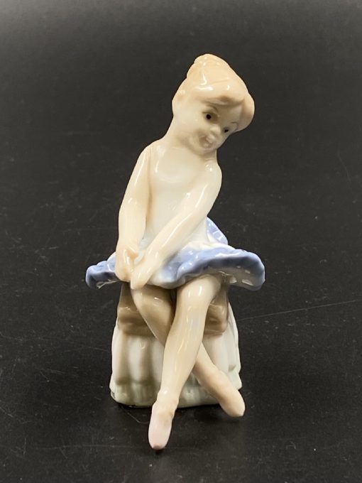 Porcelianinė skulptūra “Balerina” “Porcelana Royal Handcrafted” 6x5x9 cm