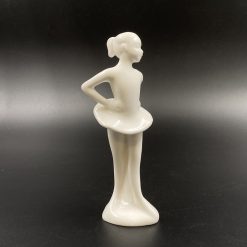 Porcelianinė skulptūra “Balerina””Royal Doulton” 6x6x16 cm