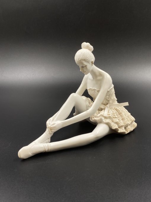 Keramikinė skulptūra “Balerina” 23x10x15 cm