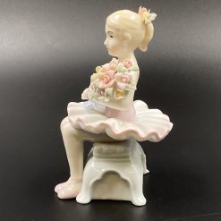 Porcelianinė skulptūra “Balerina” 7x7x11 cm