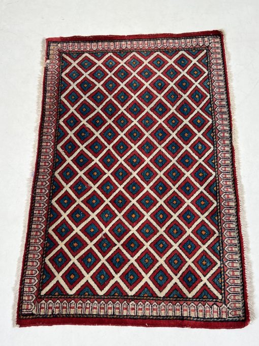 Rankų darbo vilnonis kilimėlis 70×110 cm