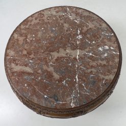 Apvalus riešutmedžio staliukas su marmuru 81x81x49 cm