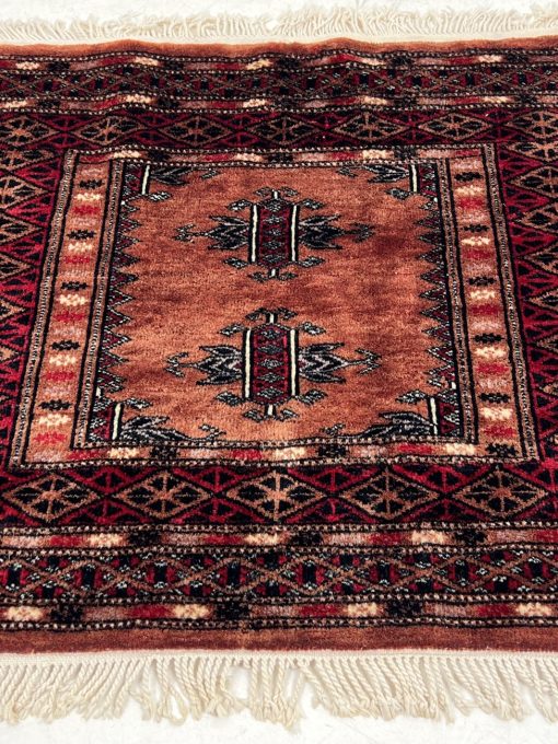 Rankų darbo vilnonis kilimėlis 69×58 cm