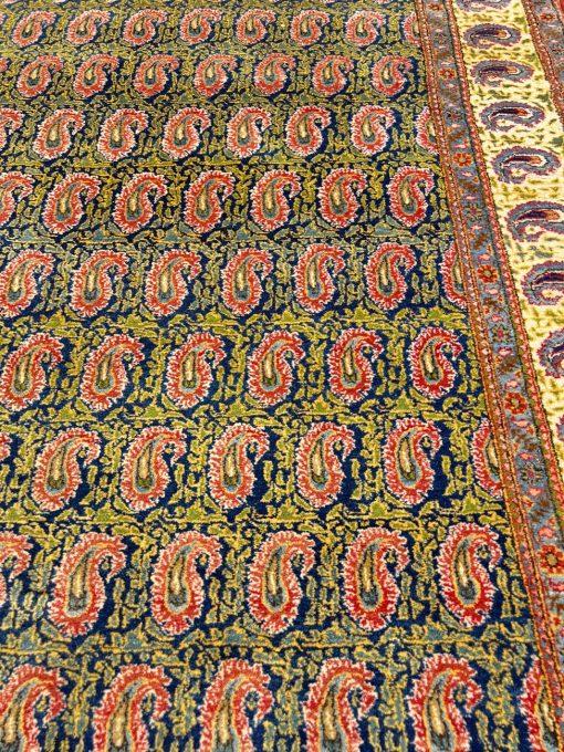 Rankų darbo vilnonis kilimas 134×210 cm