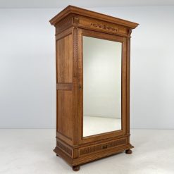 Ąžuolinė vienų durų spinta su veidrodžiu 65x124x206 cm