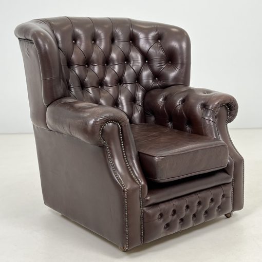 “Chesterfield” stiliaus fotelis 94x94x102 cm