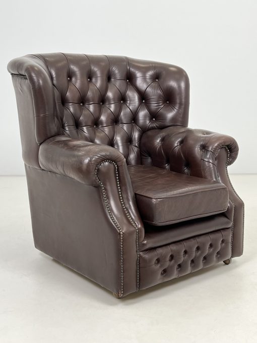 “Chesterfield” stiliaus fotelis 94x94x102 cm