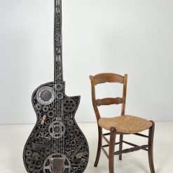 Metalinė skulptūra “Gitara” 40x53x170 cm