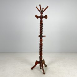 Ąžuolinė pastatoma kabykla 52x52x177 cm