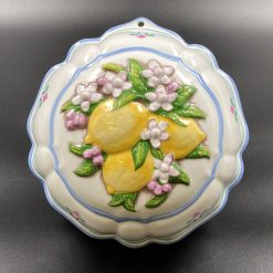 “Franklin Mint” pakabinama keramikinė dekoracija LE CORDON BLEU 9,5x19x20 cm