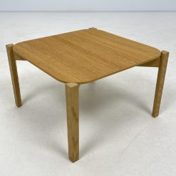 “Calligaris” staliukas 50x50x32 cm