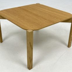 “Calligaris” staliukas 50x50x32 cm