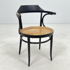 Thonet stiliaus krėslas 51x54x77 cm (46)