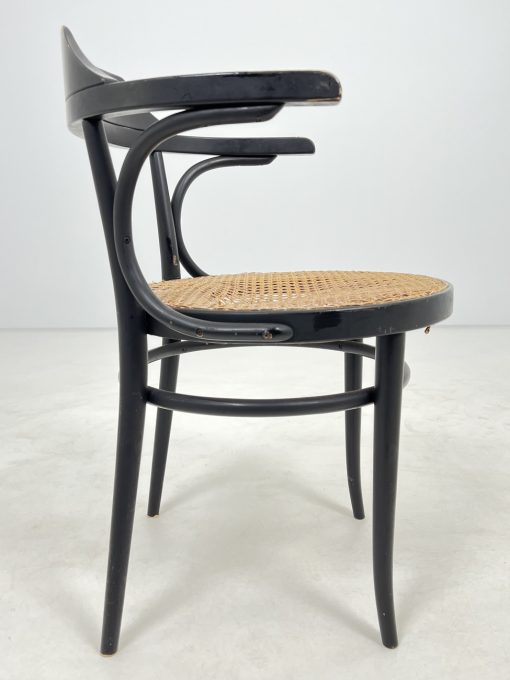 Thonet stiliaus krėslas 51x54x77 cm (46)