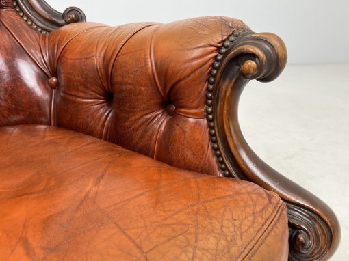 Chesterfield stiliaus fotelis 85x73x115 cm (44)