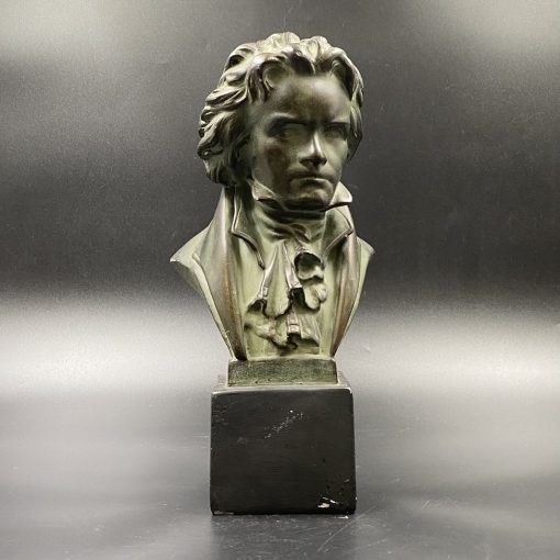 Ludwig van Beethoven biustas 11x16x30 cm