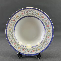 “Haviland Limoges” serviravimo lėkštutė 20x20x3 cm (turime 7 vnt.)