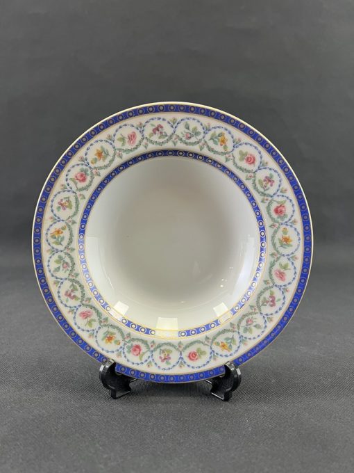 “Haviland Limoges” serviravimo lėkštutė 20x20x3 cm (turime 7 vnt.)