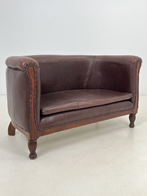 Odinė sofa 72x141x85 cm (43)