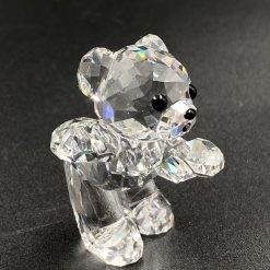 Krištolinė “Swarovski” skulptūra 2x2x4 cm