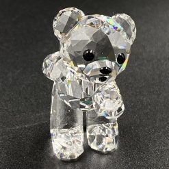 Krištolinė “Swarovski” skulptūra 2x2x4 cm