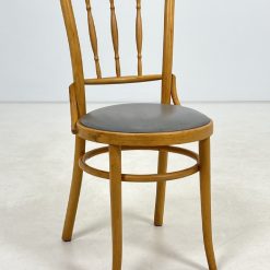 Thonet stiliaus kėdė 47x44x86 cm (48) (turime 2 vnt.)