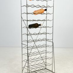 Metalinė vyninė 29x55x137 cm