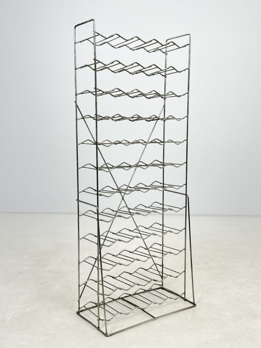 Metalinė vyninė 29x55x137 cm