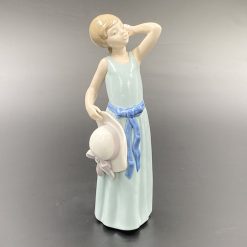 “Lladro” porcelianinė skulptūra 12x10x25 cm