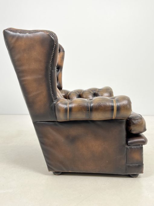 Odinis “chesterfield” stiliaus fotelis 100x99x110 cm