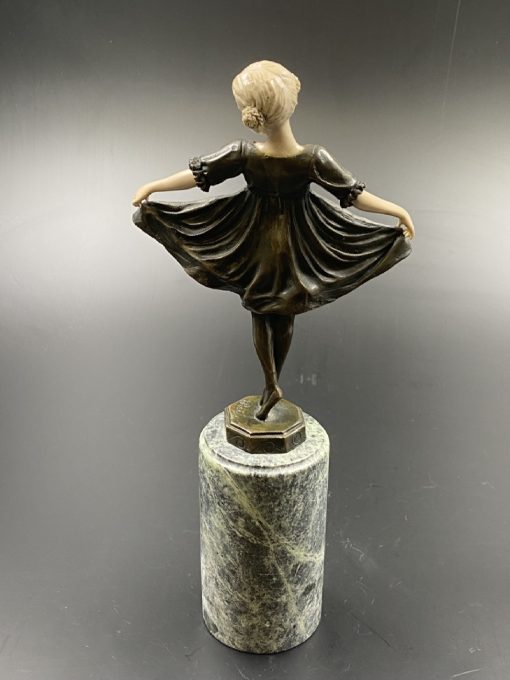 Skulptūra “Balerina” 7x15x32 cm