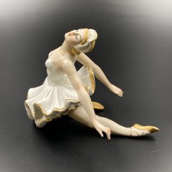 Porcelianinė skulptūra “Balerina” 20x22x18 cm