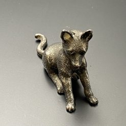 Metalinė skulptūra “Šuo” 6x1x3 cm