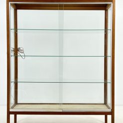 Vitrina 48x123x161 cm