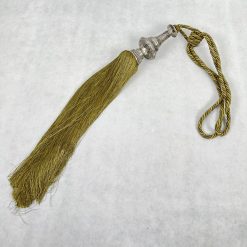 Dekoratyvinių užuolaidų virvių su metalo detale ir kutu 2 vnt. komplektas 8x8x124 cm