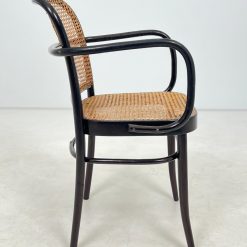Thonet stiliaus medinis krėslas su ratanu 50x54x82 cm, 47 cm