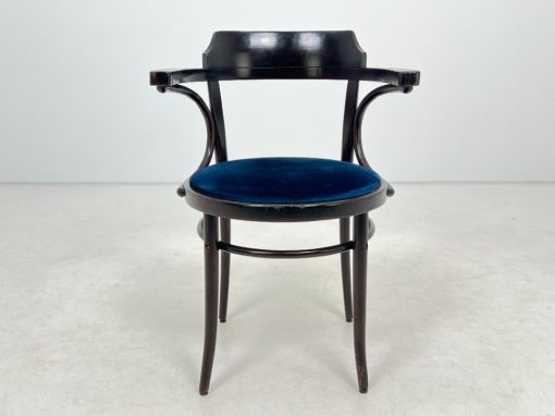 Thonet stiliaus medinis krėslas su veliūrine sėdimąja dalimi 52x60x81 cm, 48 cm