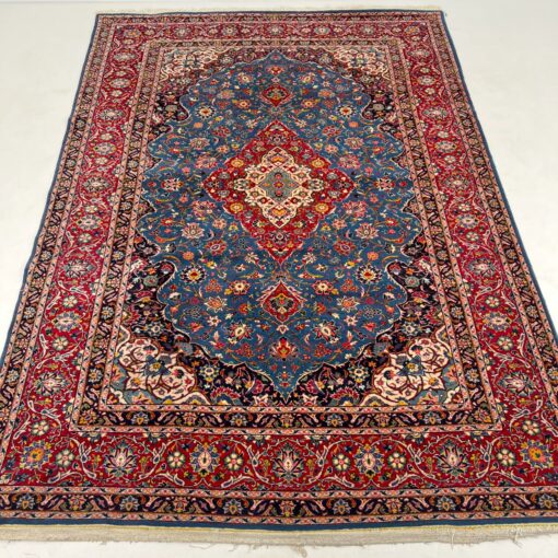 Vilnonis rankų darbo kilimas “Kashan” 250x366x2 cm
