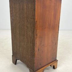 Riešutmedžio komoda 38x47x84 cm