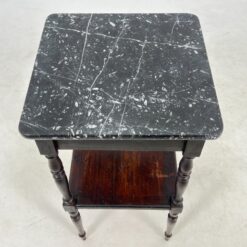 Senovinis ąžuolinis staliukas su akmeniniu stalviršiumi 45x45x78 cm