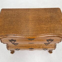 Ąžuolinė trijų stalčių komoda 40x75x67 cm