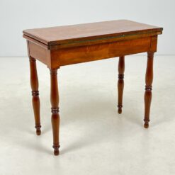 Riešutmedžio konsolinis staliukas 41,5x83x74 cm – žaidimų stalas 83x83x73 cm