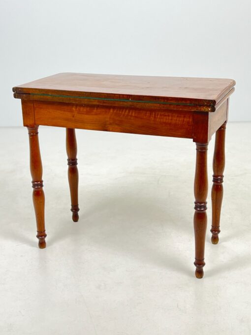 Riešutmedžio konsolinis staliukas 41,5x83x74 cm – žaidimų stalas 83x83x73 cm